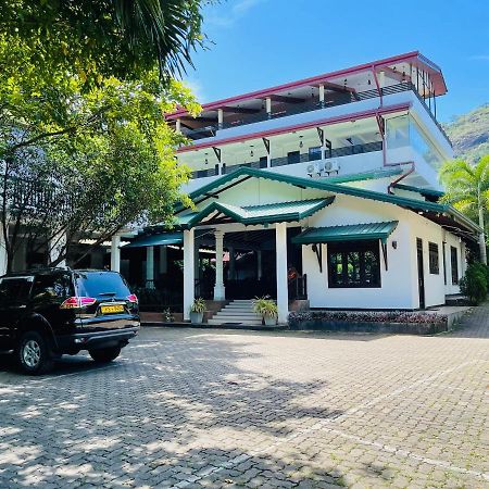 Ama Residence Matale Luaran gambar