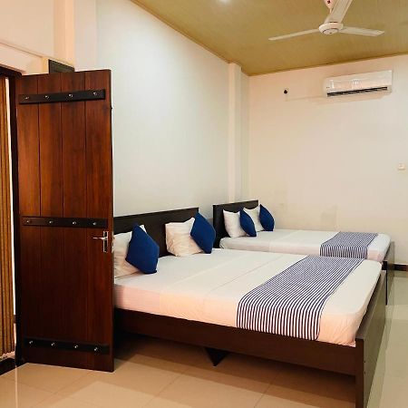 Ama Residence Matale Luaran gambar