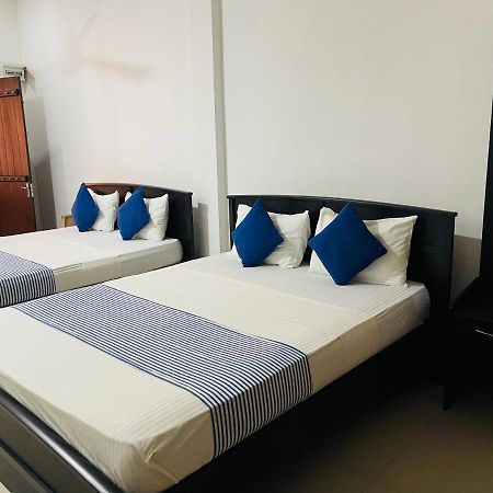 Ama Residence Matale Luaran gambar