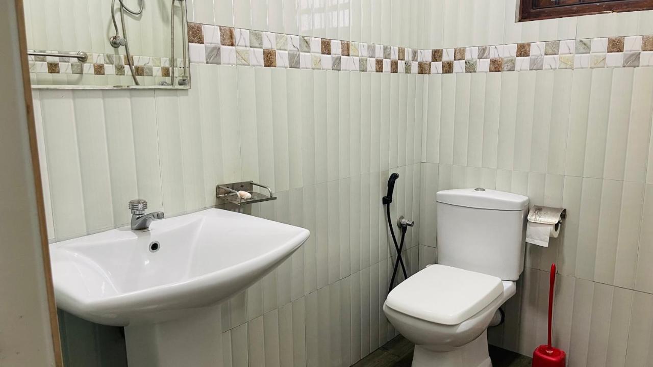 Ama Residence Matale Luaran gambar