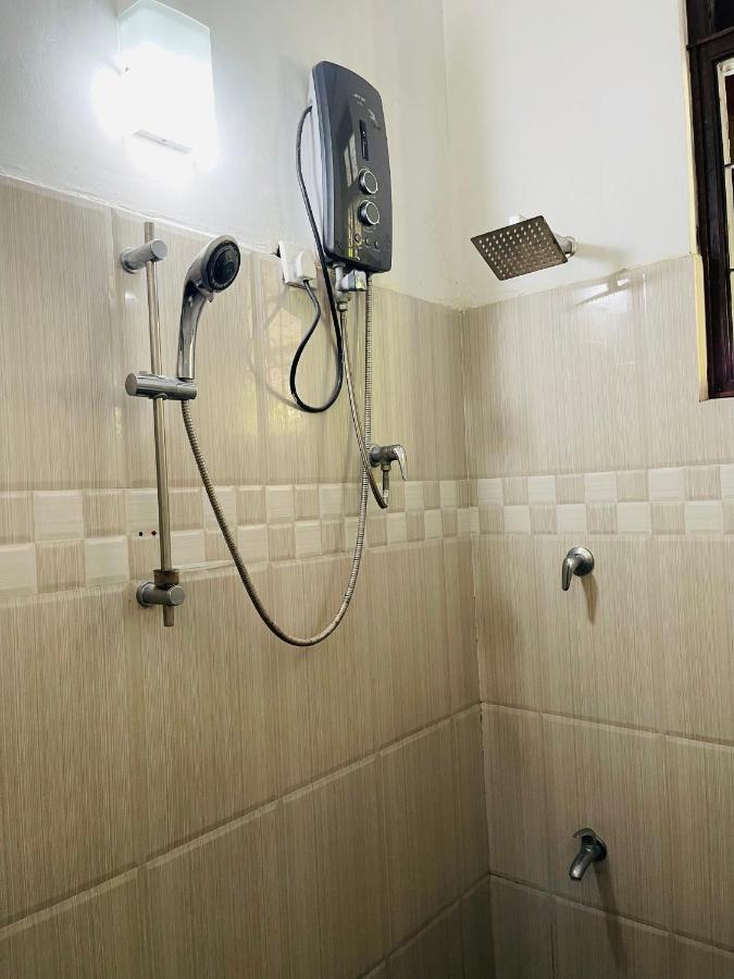 Ama Residence Matale Luaran gambar