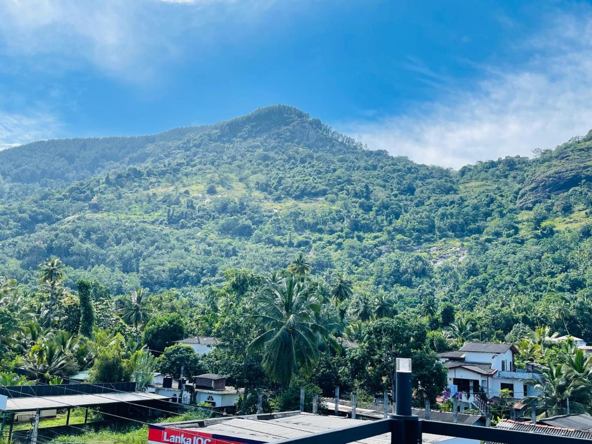 Ama Residence Matale Luaran gambar