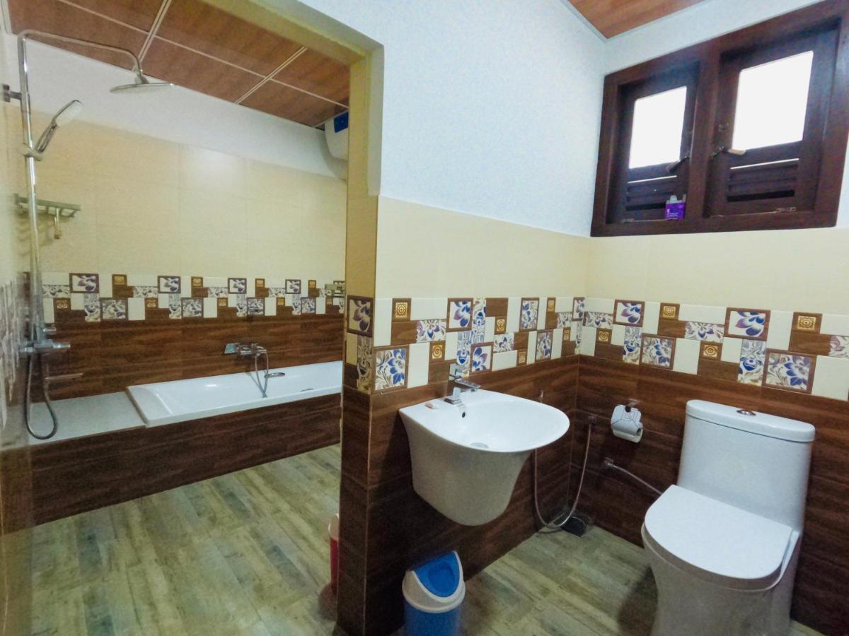 Ama Residence Matale Luaran gambar