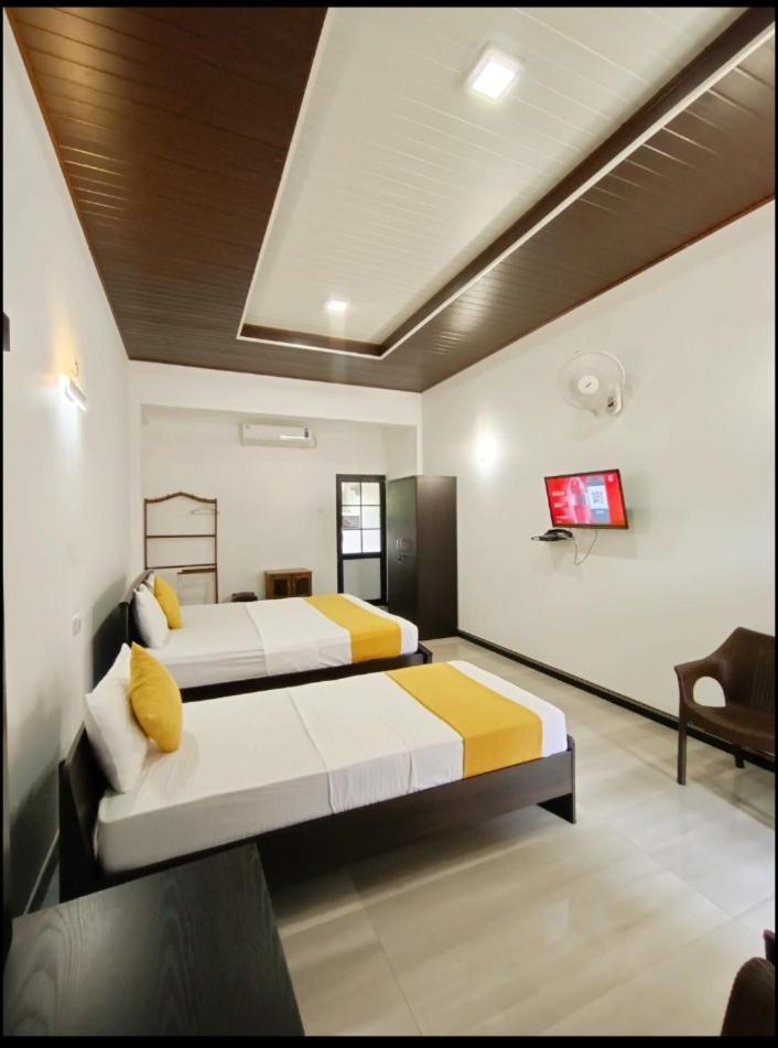 Ama Residence Matale Bilik gambar