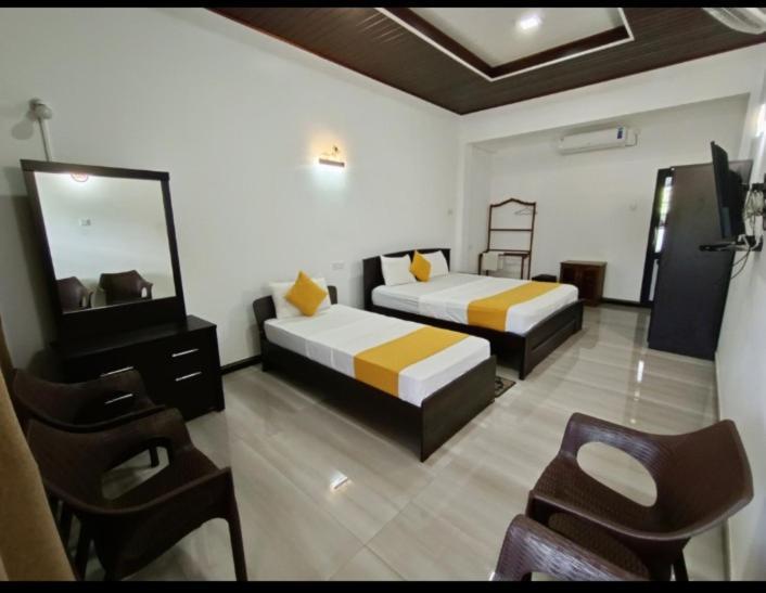 Ama Residence Matale Bilik gambar